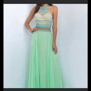 Blush Brand Size 4 Prom or Gala Dress Aqua, Light Green, Mermaid/Ocean colors